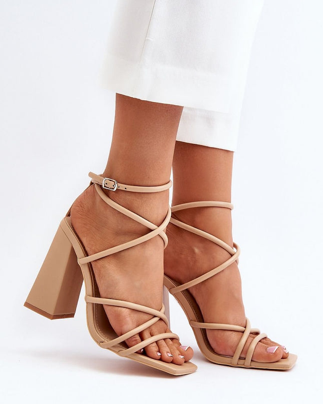 sandalen op hak Step in style