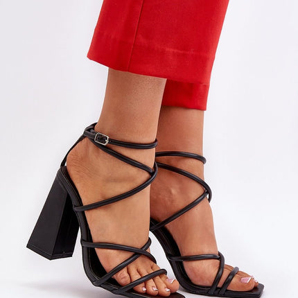 sandalen op hak Step in style