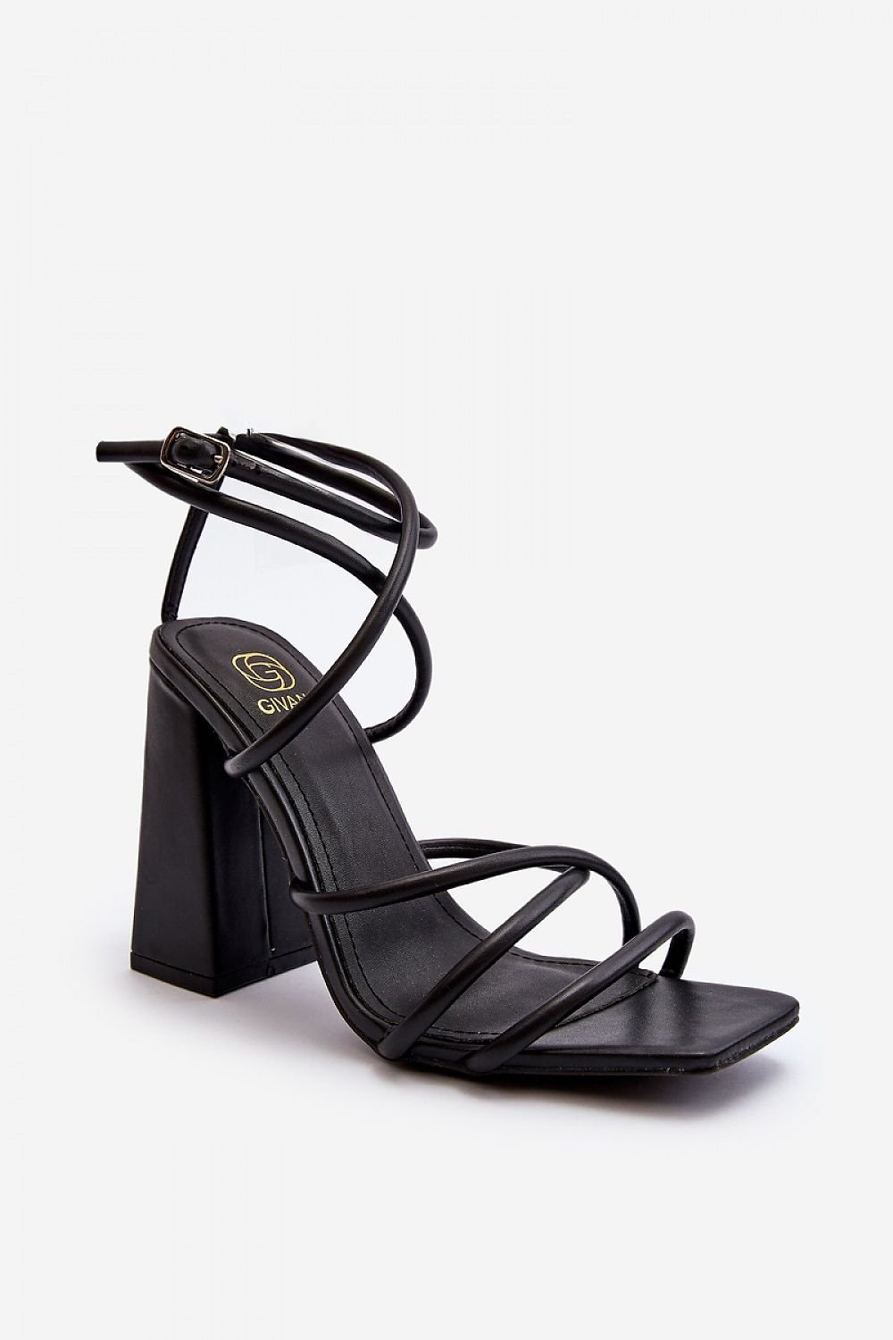 sandalen op hak Step in style