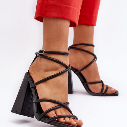 sandalen op hak Step in style