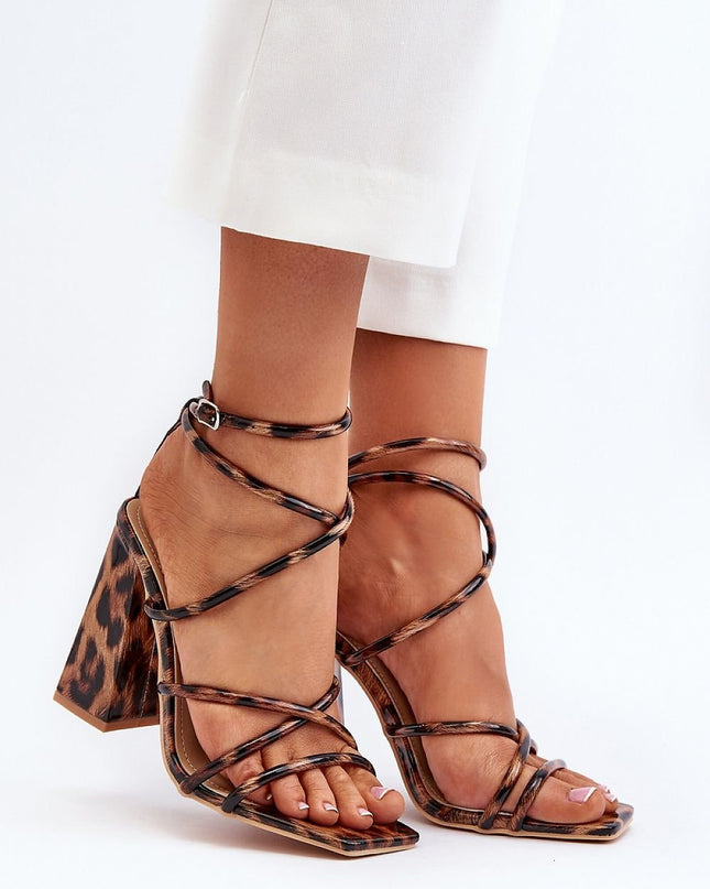 sandalen op hak Step in style