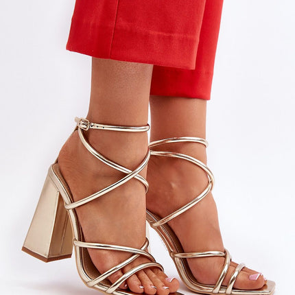 sandalen op hak Step in style