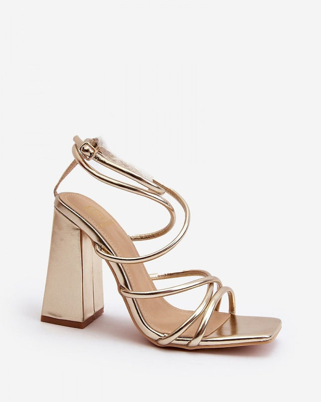 sandalen op hak Step in style
