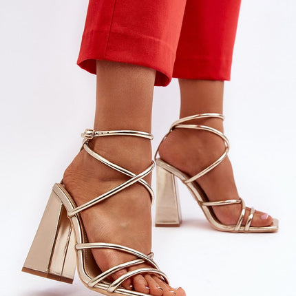 sandalen op hak Step in style