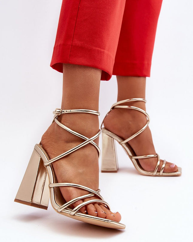 sandalen op hak Step in style