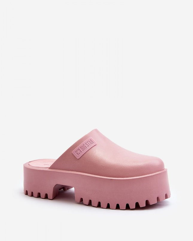 slippers Step in style