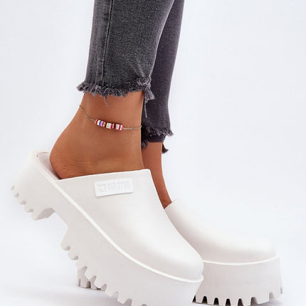 slippers Step in style