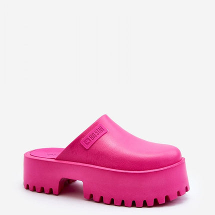 slippers Step in style