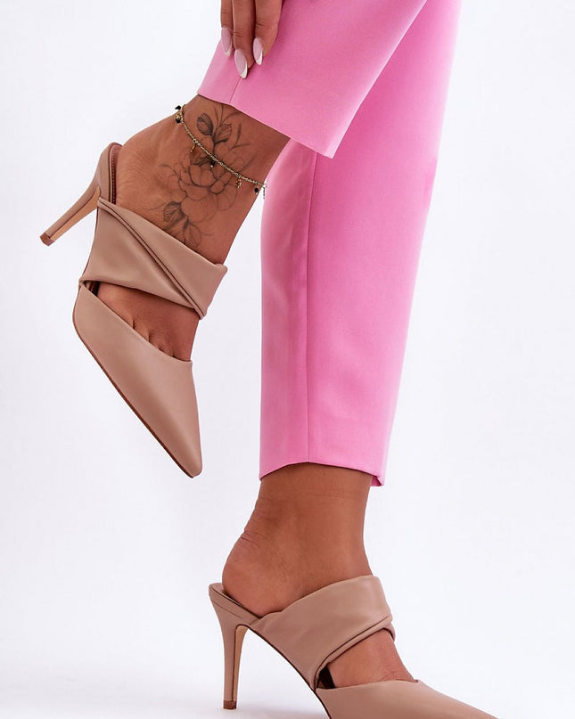 slippers Step in style