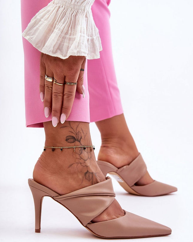 slippers Step in style