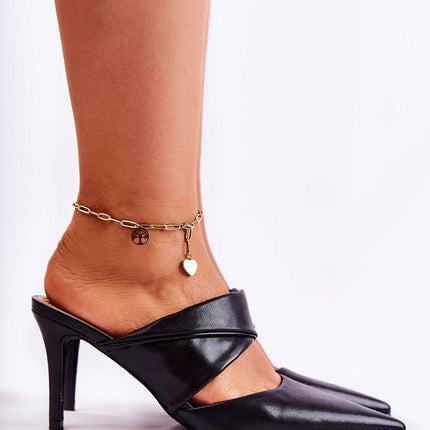 slippers Step in style
